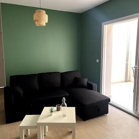 Le Spacieux Et Sa Terrasse شقة